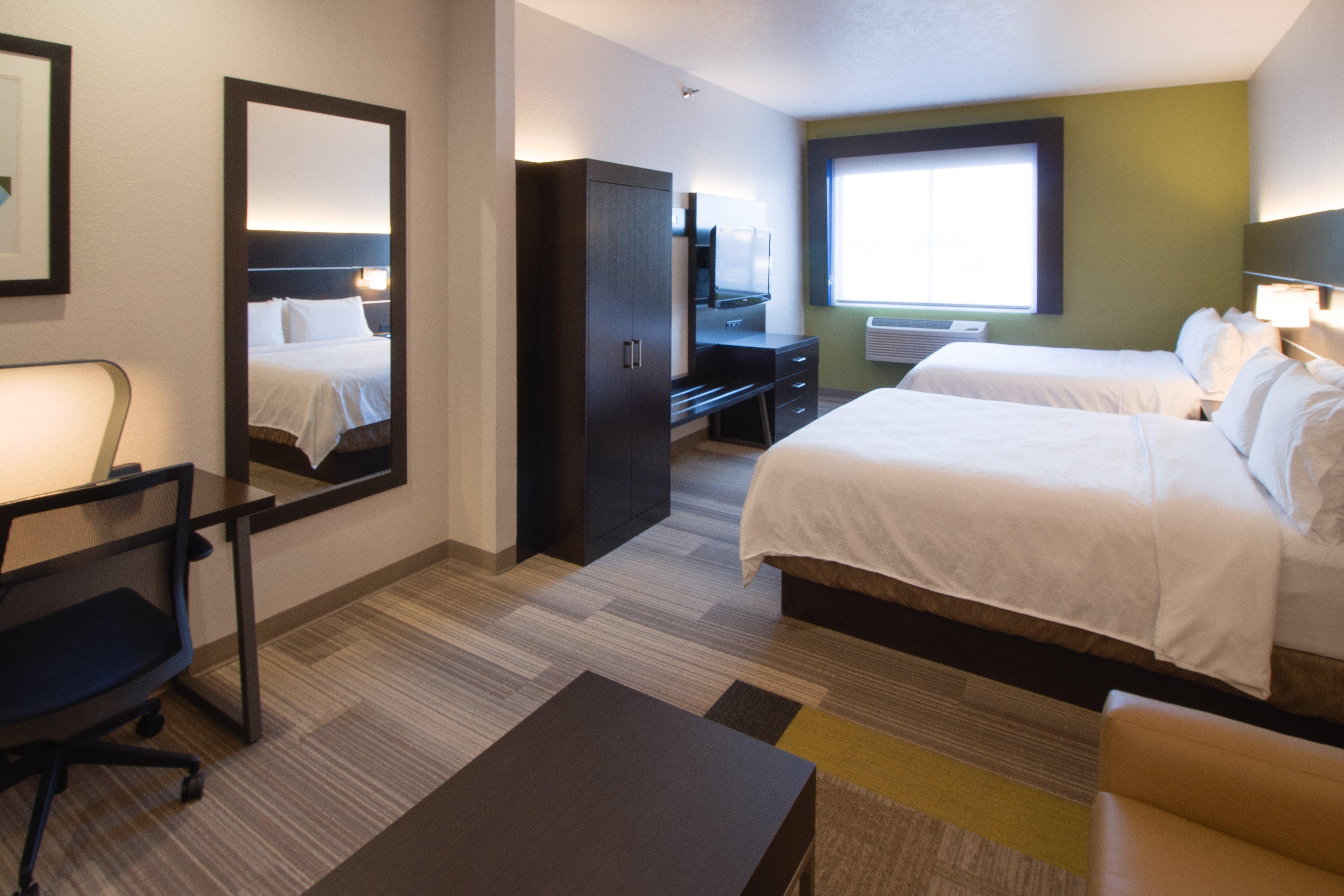 Holiday Inn Express & Suites - Worthington By Ihg Exterior foto